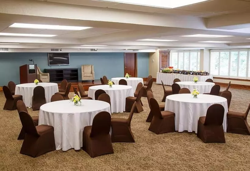 호텔 Greystone Lodge On The River