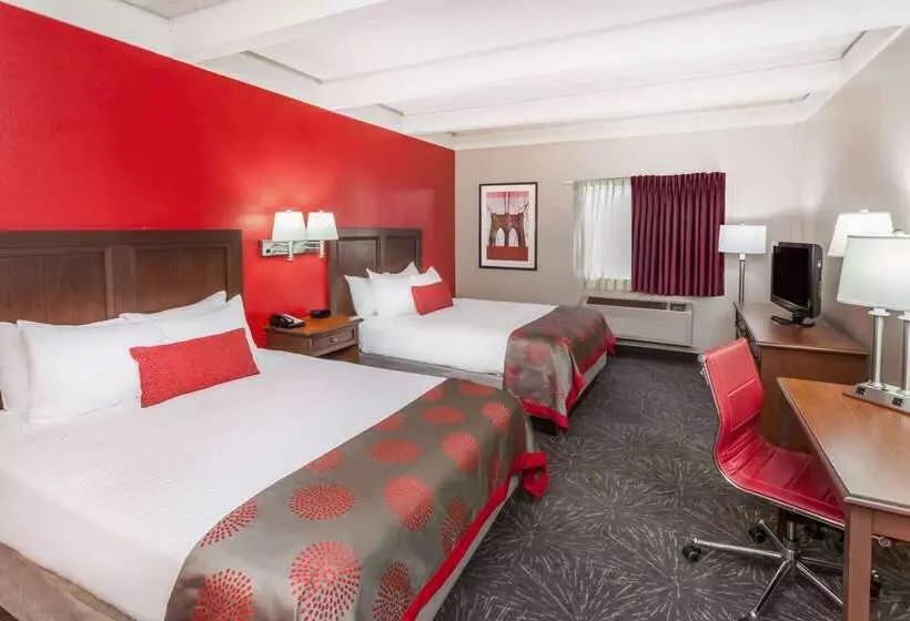 Ramada By Wyndham Hammond Hotel & Conference Center