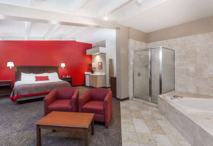 Ramada By Wyndham Hammond Hotel & Conference Center