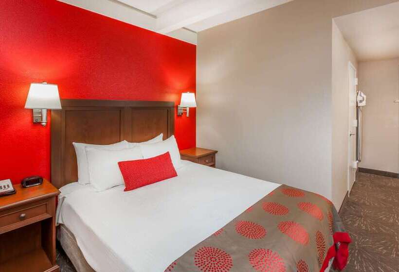 Ramada By Wyndham Hammond Hotel & Conference Center