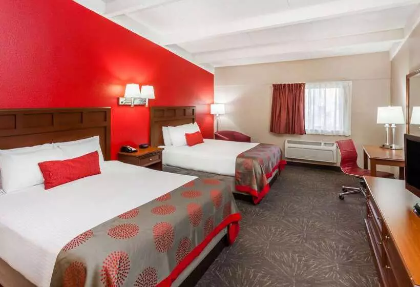 Ramada By Wyndham Hammond Hotel & Conference Center