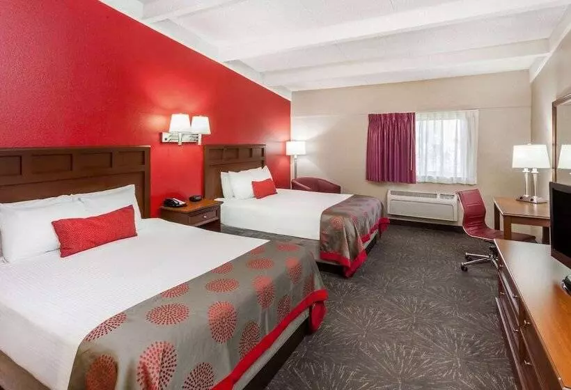 Ramada By Wyndham Hammond Hotel & Conference Center