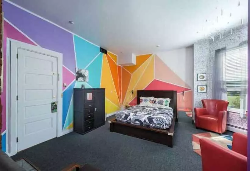 Queen Anne Bed And Breakfast