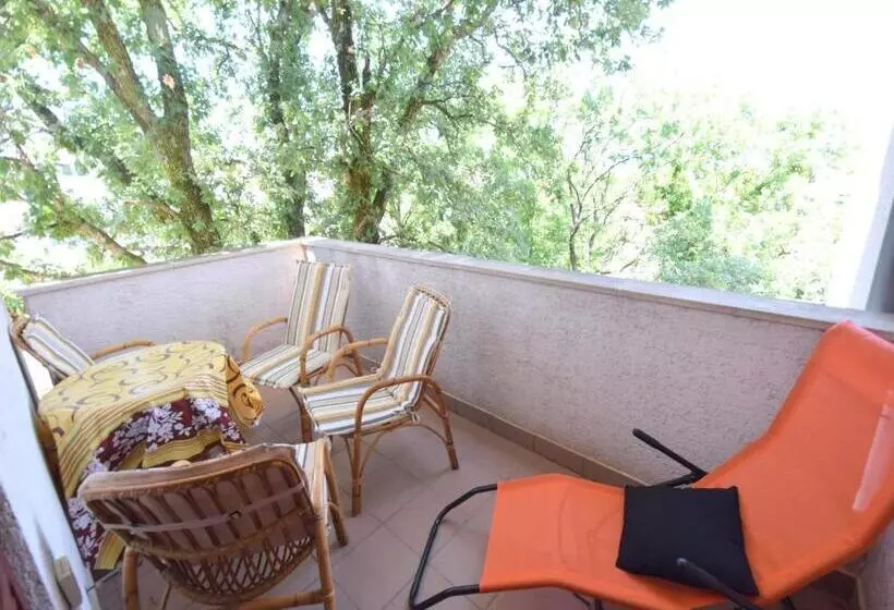 Apartment Ozren