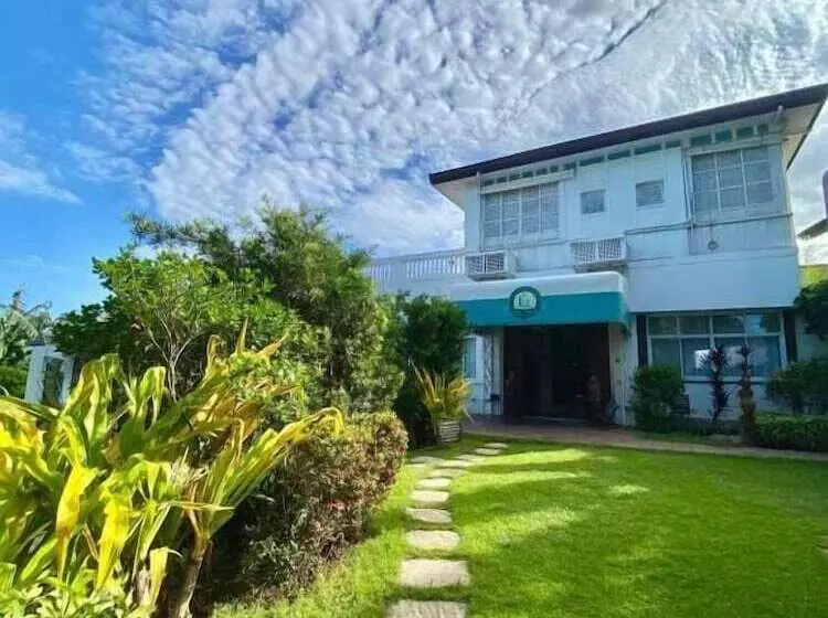 Hotelli Paradores Del Castillo