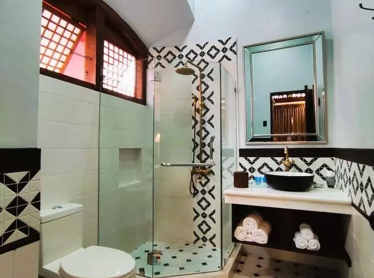 Hotelli Paradores Del Castillo