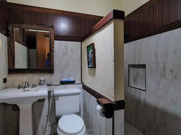 Hotelli Paradores Del Castillo