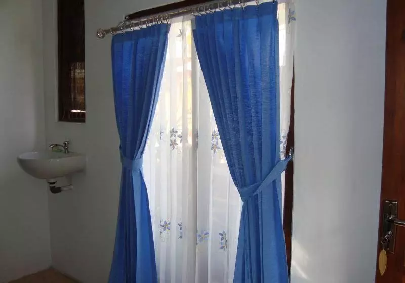 Hotelli Taman Ayu Homestay Munduk Mitra Reddoorz
