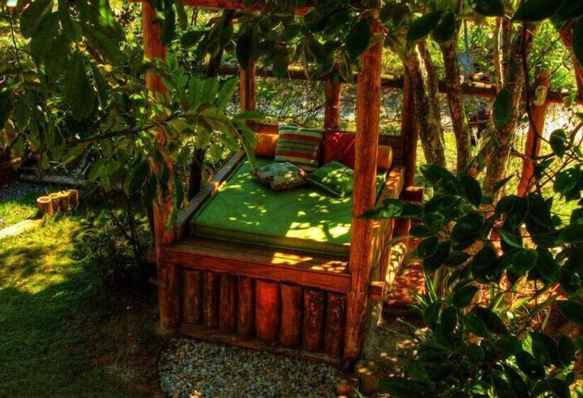 هتل Pousada Arágua