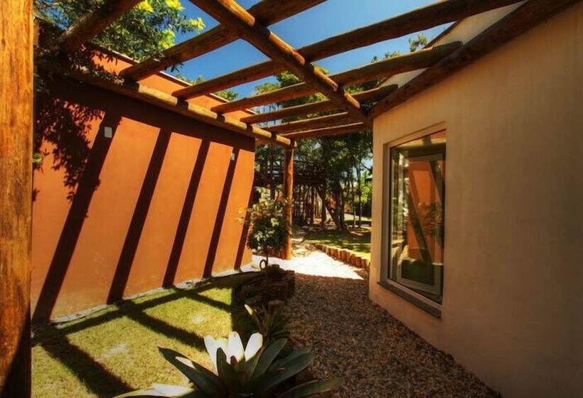 هتل Pousada Arágua