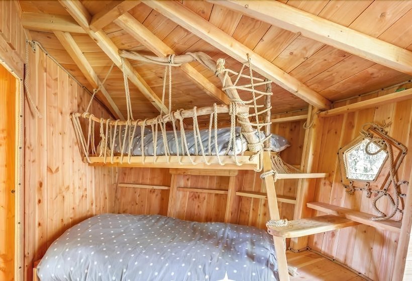 住宿加早餐 Cabanes Et Yourtes De La Vallée De L Ance