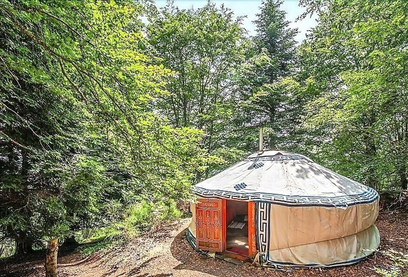 住宿加早餐 Cabanes Et Yourtes De La Vallée De L Ance