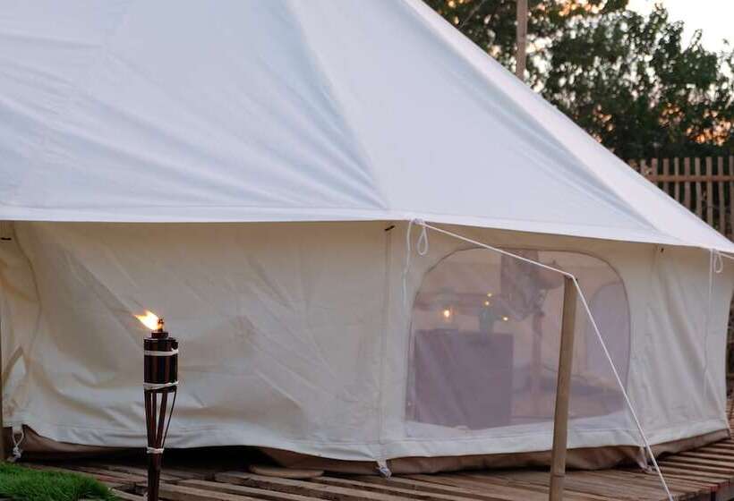 Отель Camp Story Chiangmai