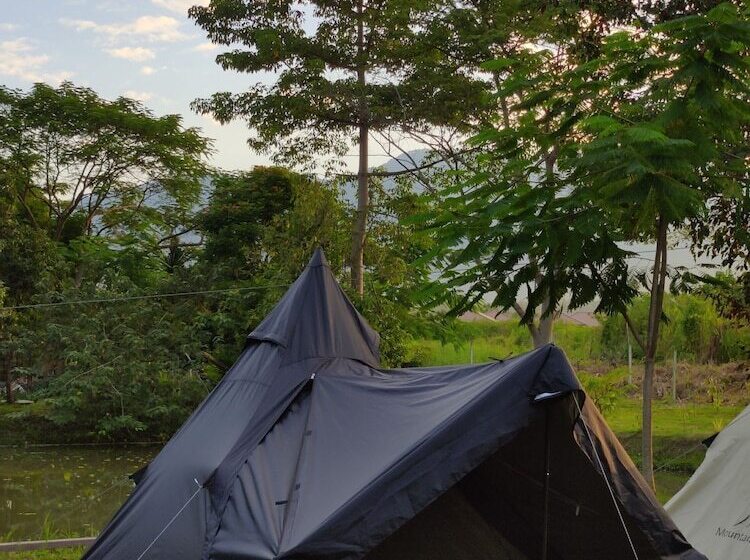 Отель Camp Story Chiangmai