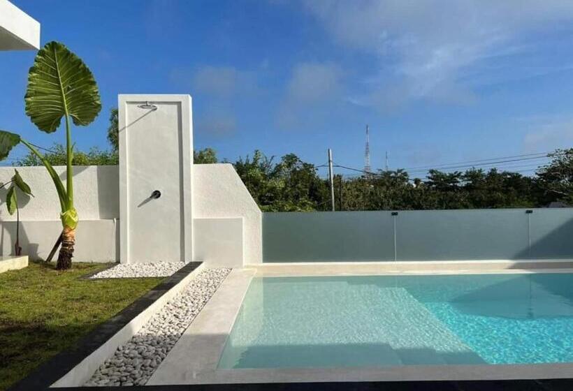 בית מלון כפרי Sari Hills Bali