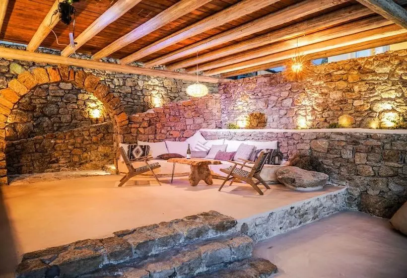 Mykonos High