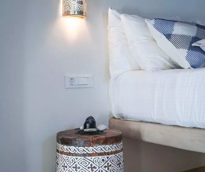 Mykonos High