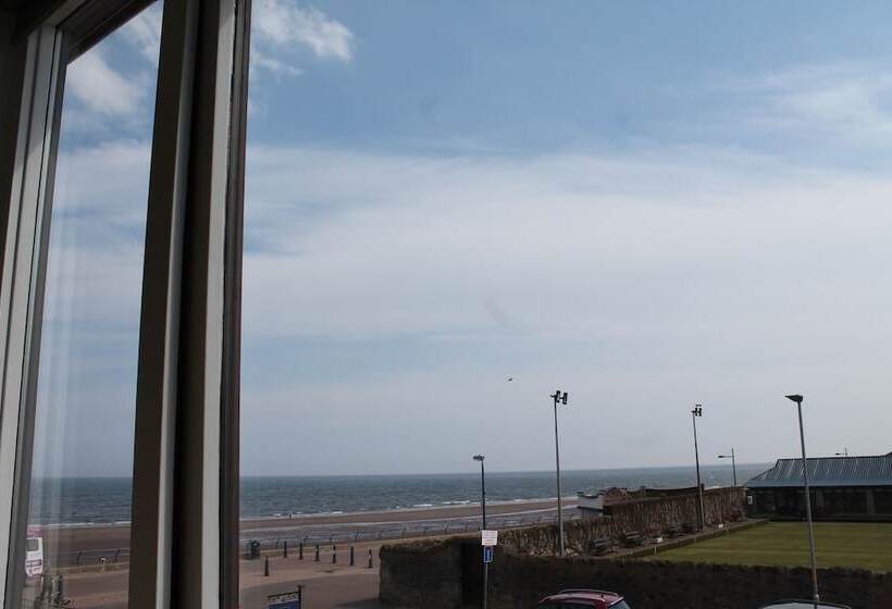 بنسيون Eastwatch Guesthouse