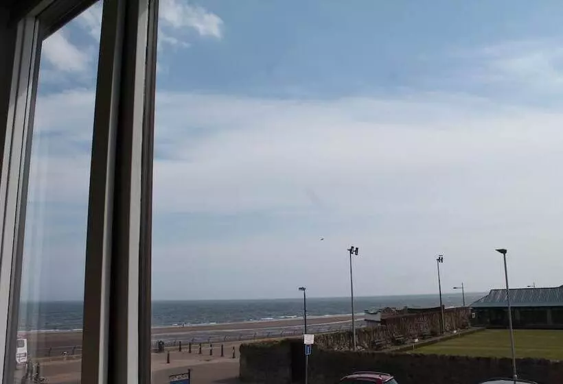 پانسیون Eastwatch Guesthouse