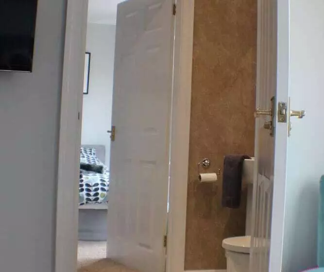 پانسیون Eastwatch Guesthouse