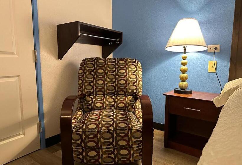 فندق American Inn & Suites Bishop Airport Flint