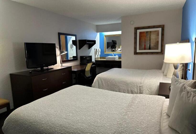 فندق American Inn & Suites Bishop Airport Flint