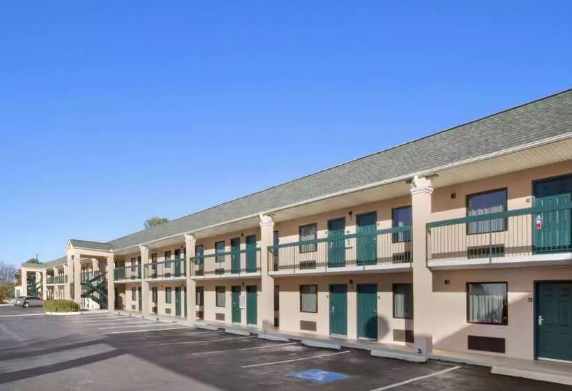 فندق Days Inn By Wyndham Lexington Columbia