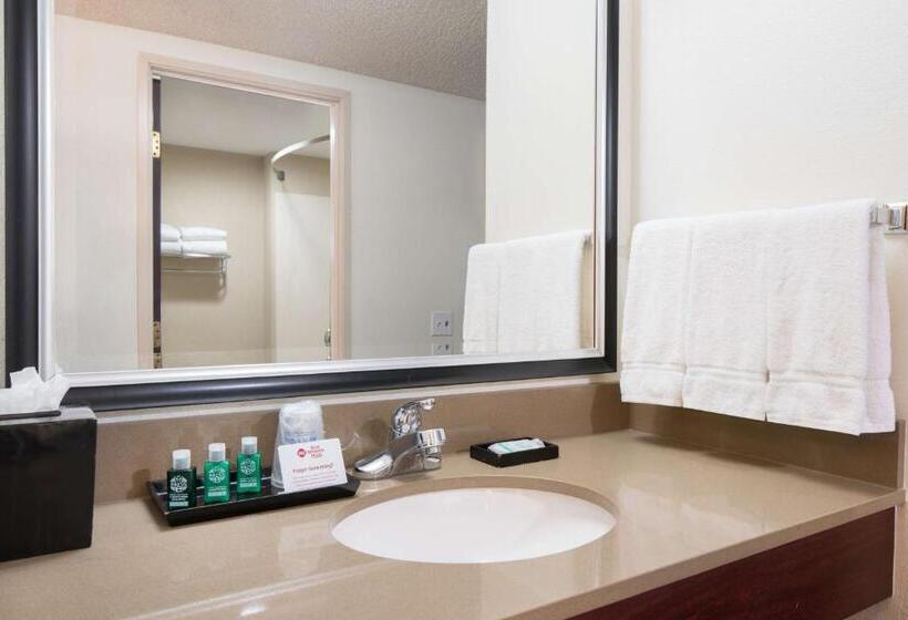 فندق Spark By Hilton Denver International Airport