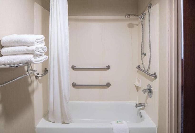 فندق Spark By Hilton Denver International Airport