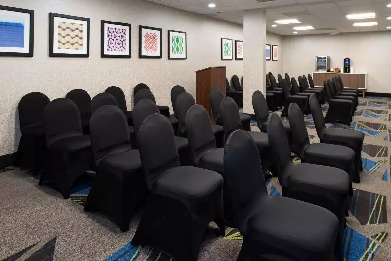 فندق Holiday Inn Express Los Angeles Downtown West By Ihg