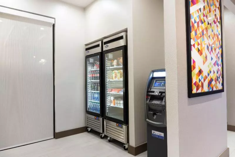 فندق Holiday Inn Express Los Angeles Downtown West By Ihg