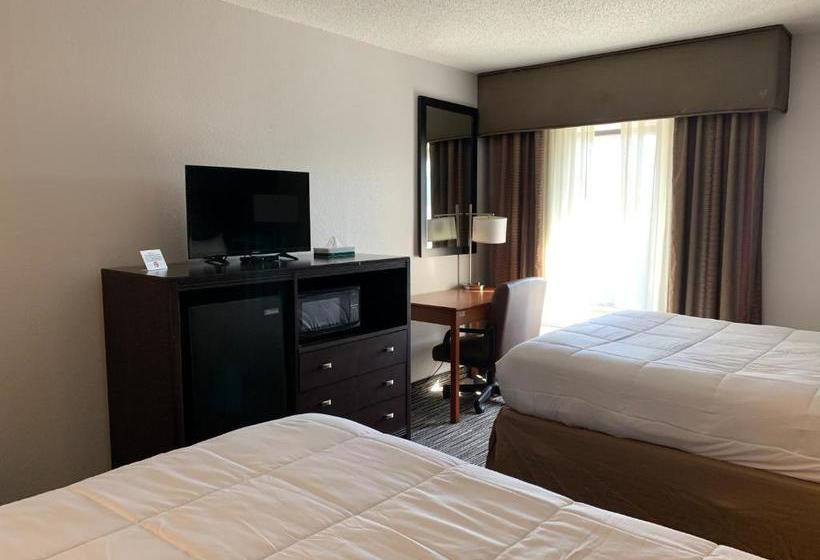 Otel Magnuson  East Syracuse