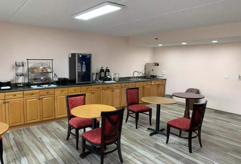 酒店 Magnuson East Syracuse