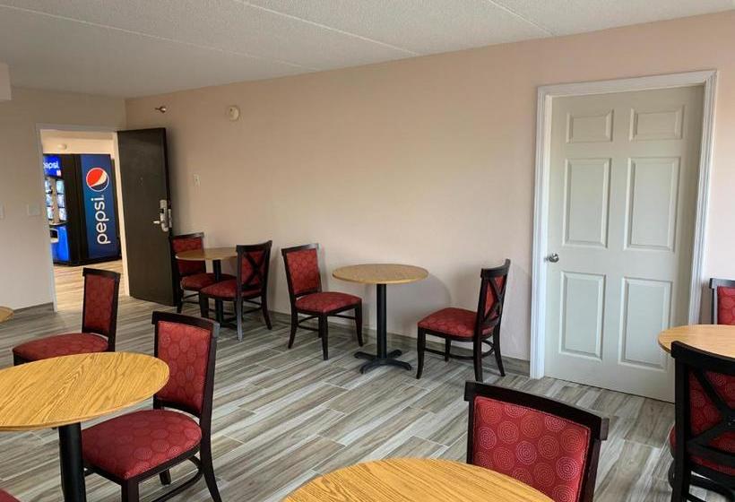 Otel Magnuson  East Syracuse