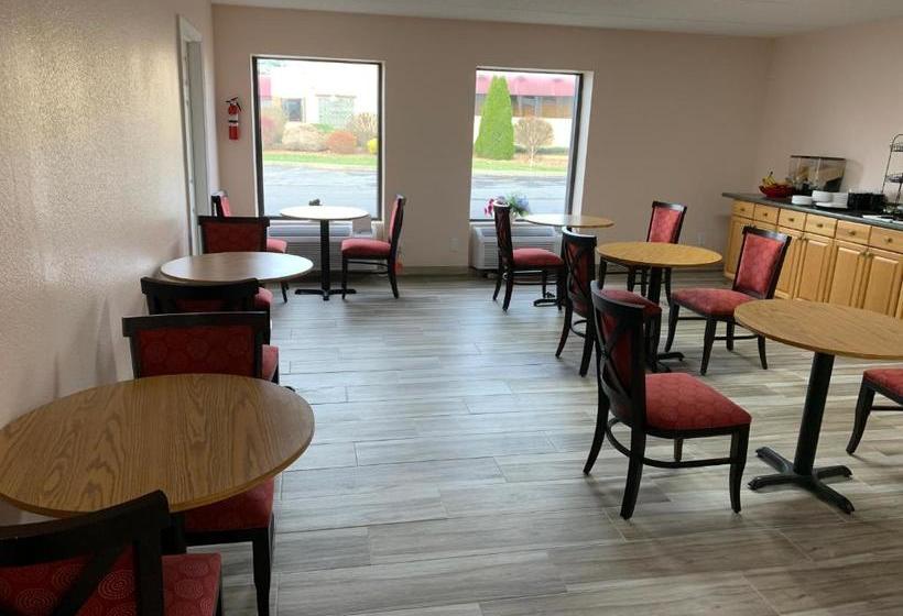 Otel Magnuson  East Syracuse