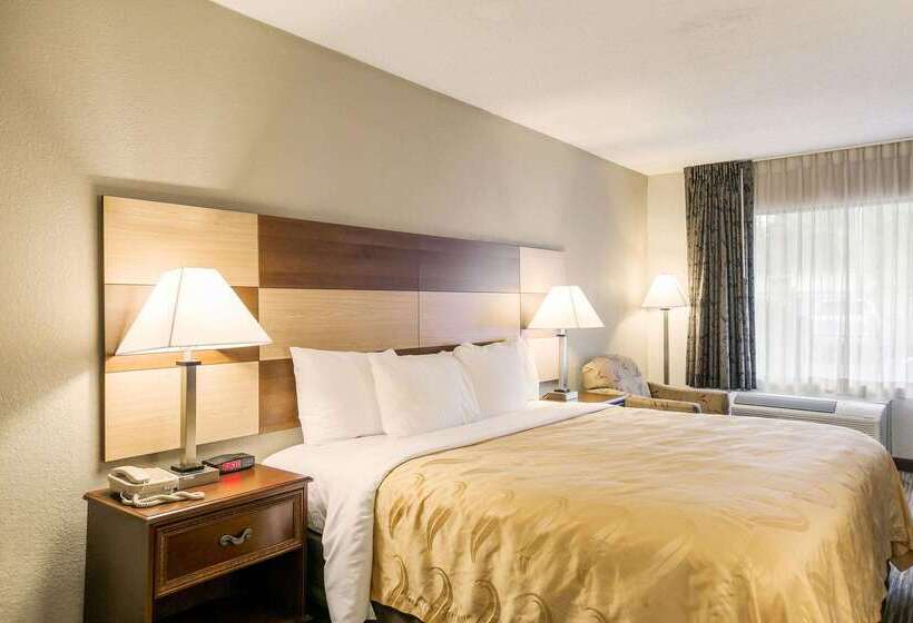 호텔 Quality Inn & Suites Near Lake Eufaula