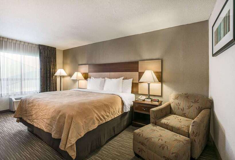 호텔 Quality Inn & Suites Near Lake Eufaula