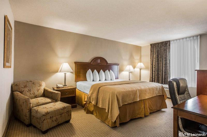 호텔 Quality Inn & Suites Near Lake Eufaula