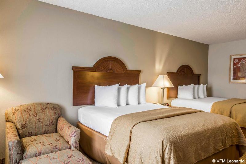 호텔 Quality Inn & Suites Near Lake Eufaula