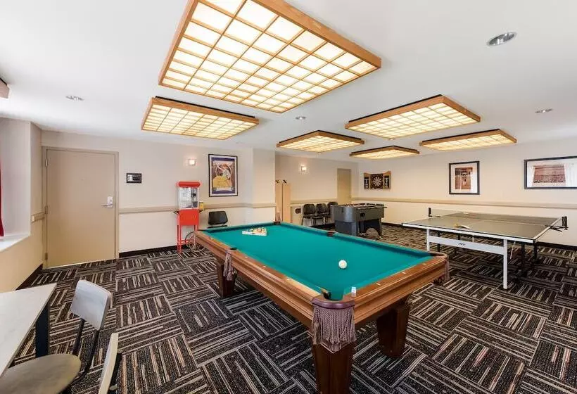 Hotel Red Roof Inn Plus+ Columbus Downtown Convention Center