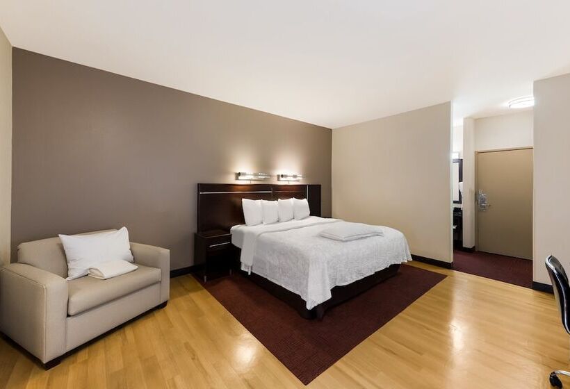 هتل Red Roof Inn Plus+ Columbus Downtown Convention Center