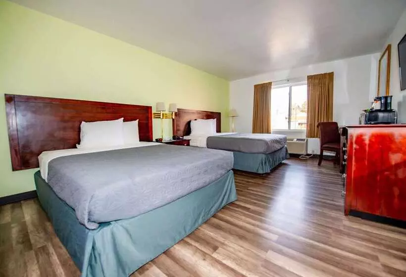 ホテル Rodeway Inn Central Colorado Springs