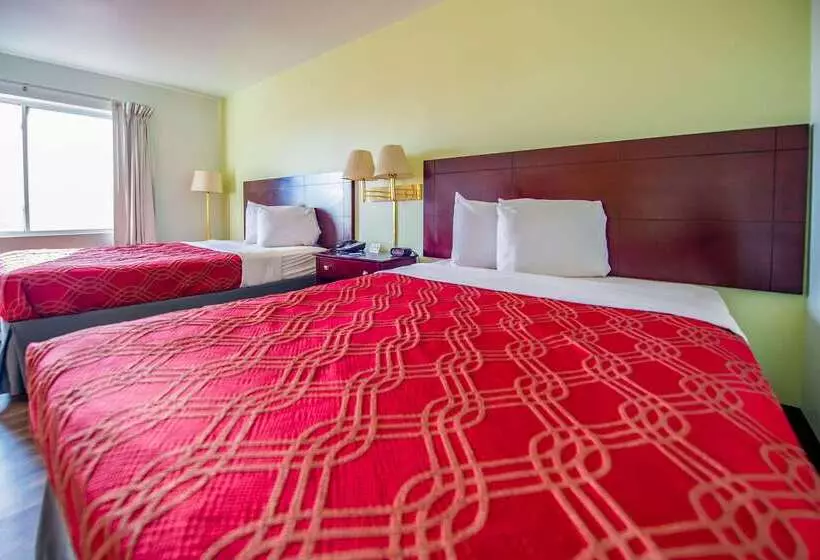 ホテル Rodeway Inn Central Colorado Springs
