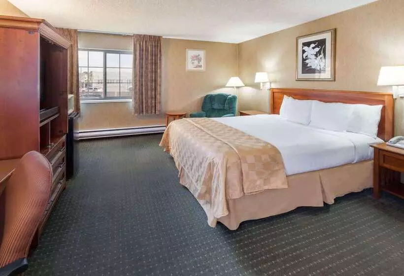 汽车旅馆 Days Inn By Wyndham Eureka Ca