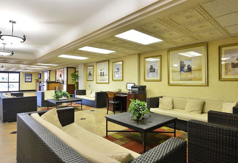 منتجع Magnuson Grand Hotel Maingate West