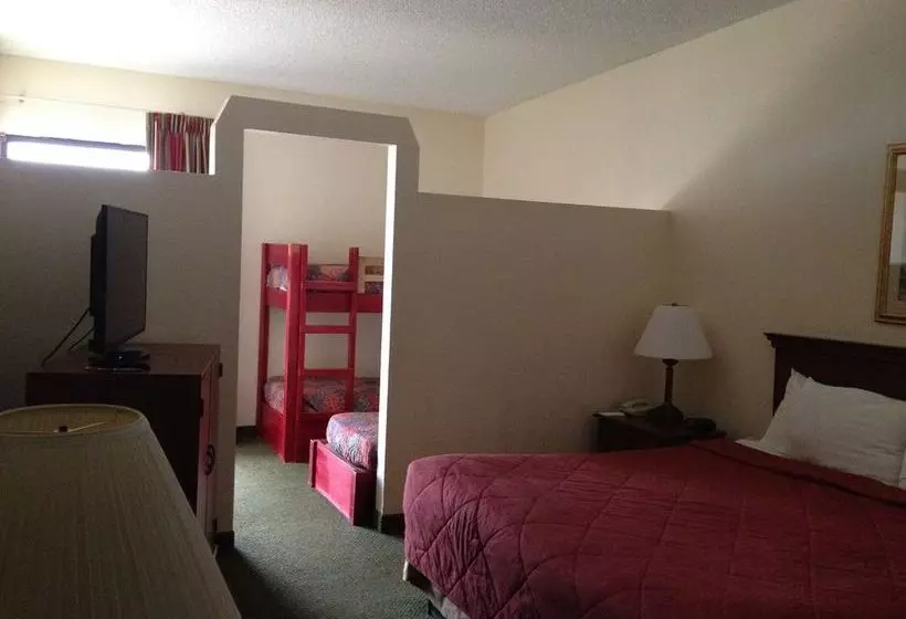 리조트 Magnuson Grand Hotel Maingate West