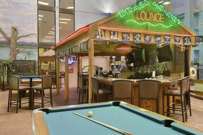 리조트 Magnuson Grand Hotel Maingate West