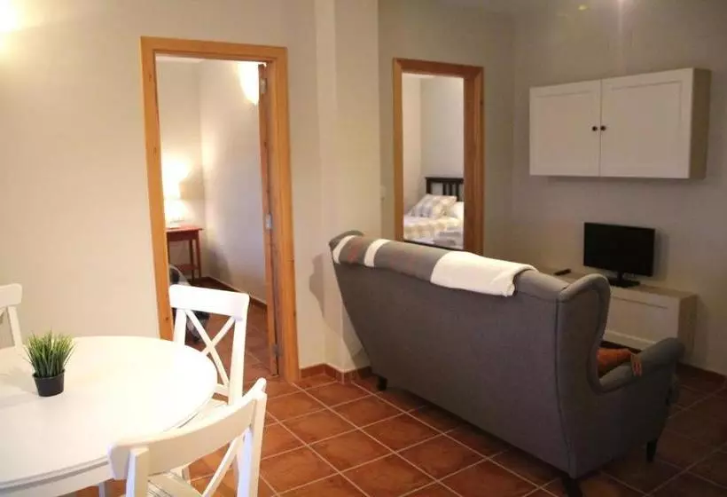 ユースホステル La Posada De Sofuentes