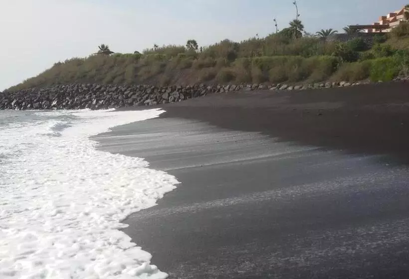 Aamiaismajoitus (B&B) Casa Luminosa