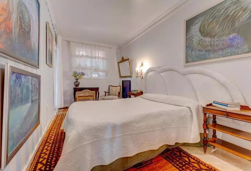 Aamiaismajoitus (B&B) Casa Luminosa